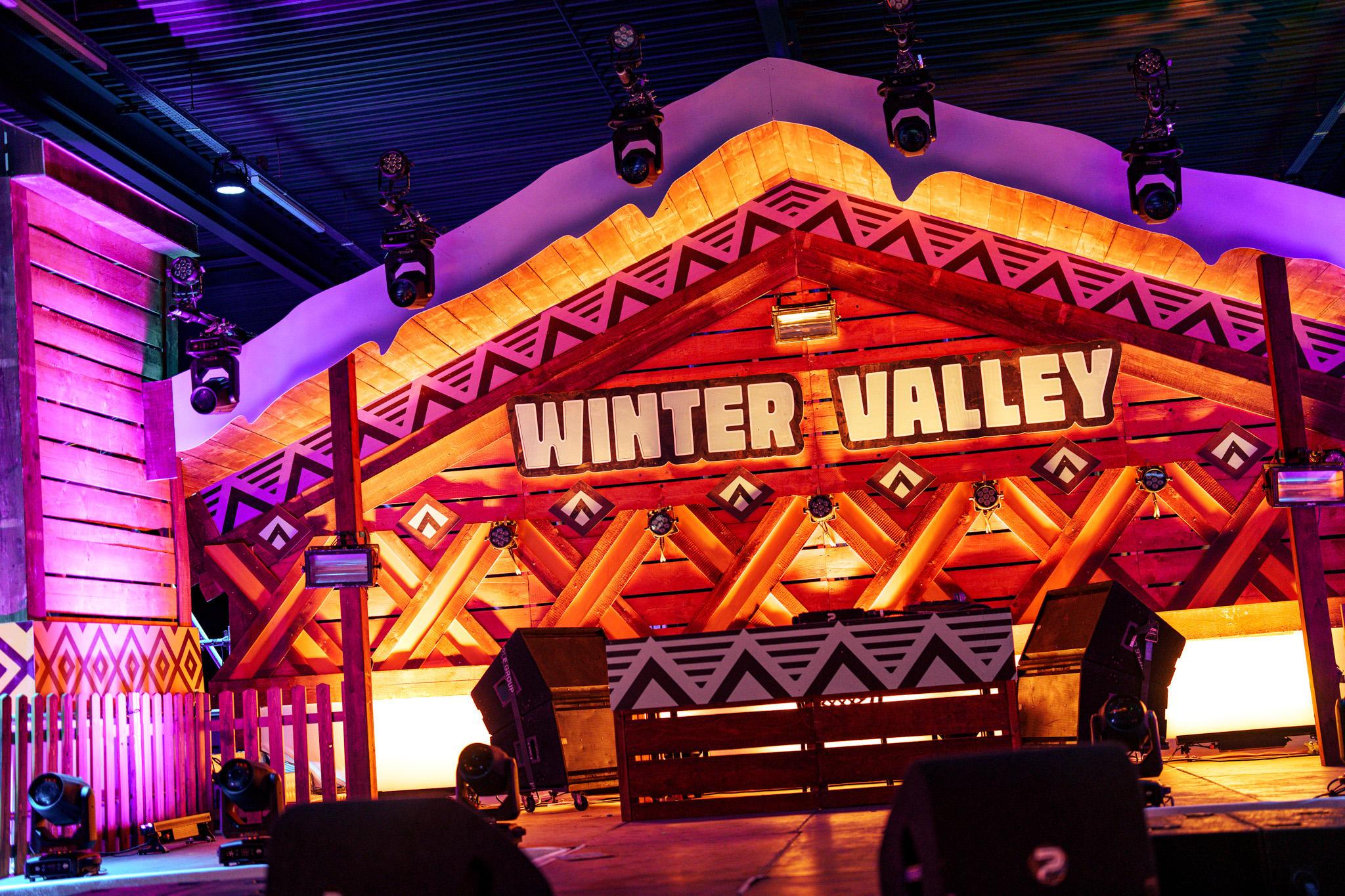 20231219_WinterValley_028_LR